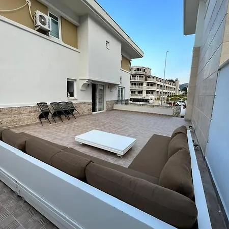 Nehir Villa
